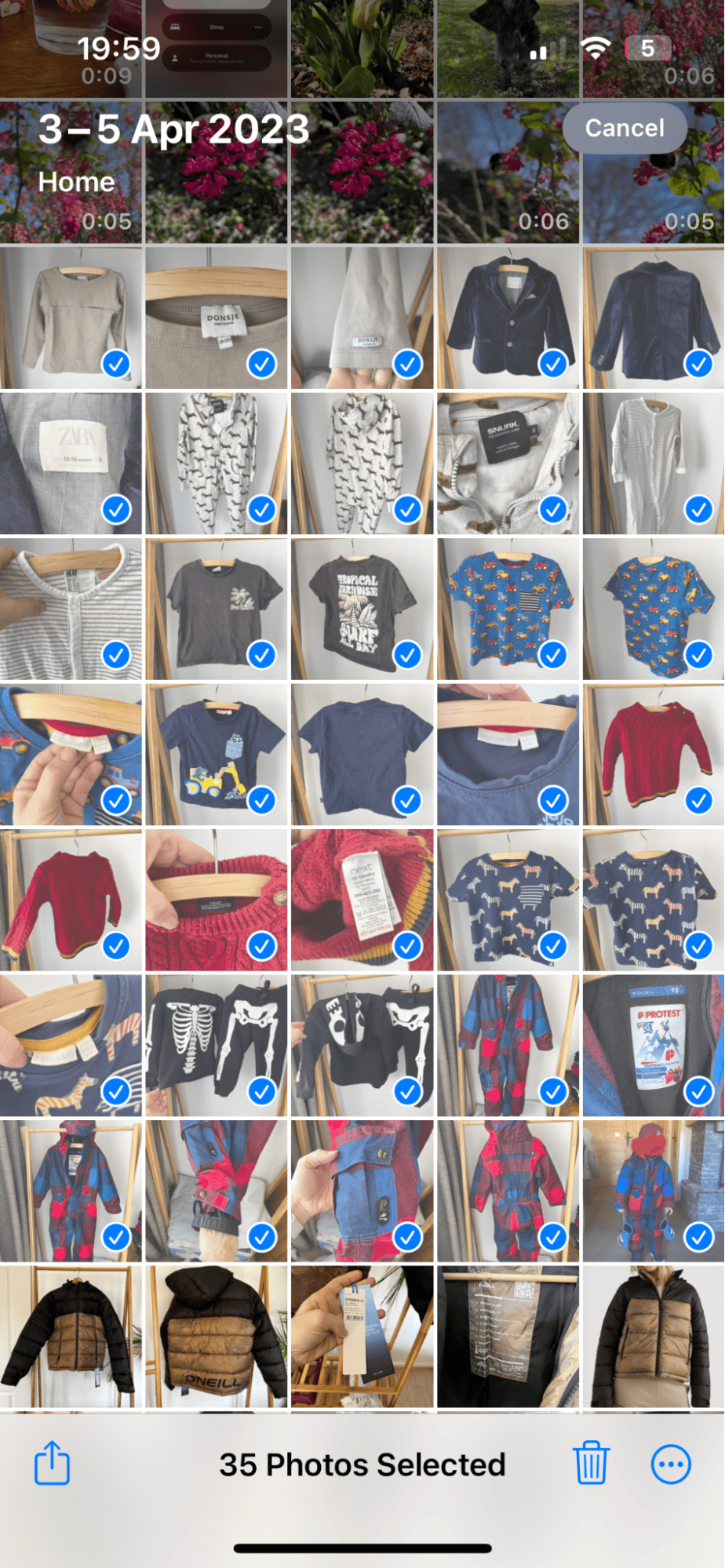 How to delete all photos on iPhone