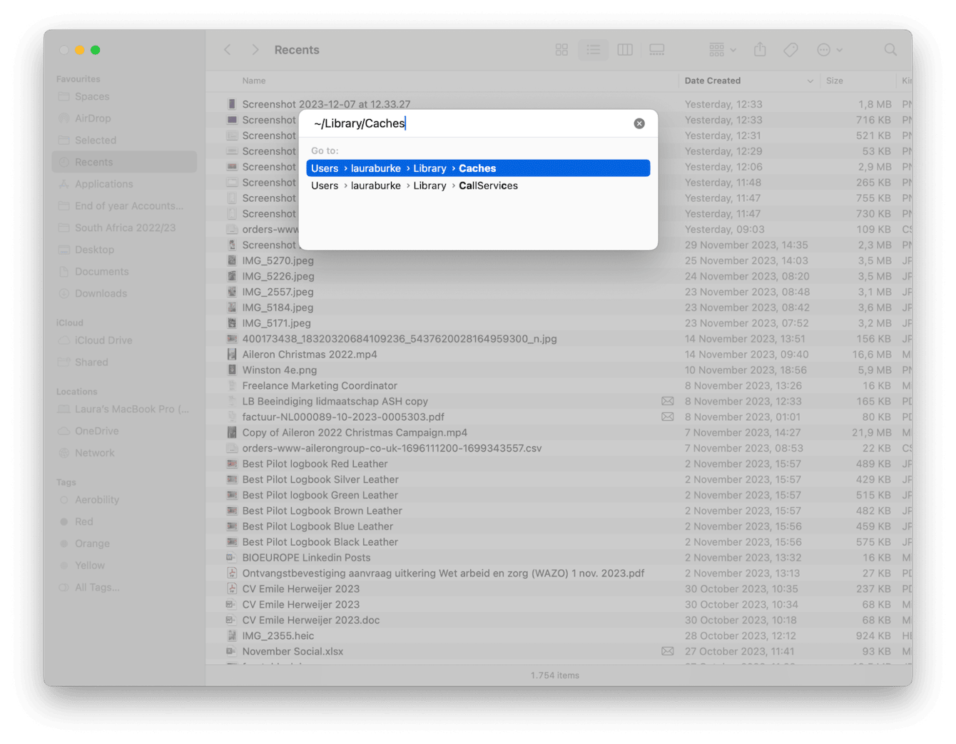 How to clear Outlook cache on a Mac manually