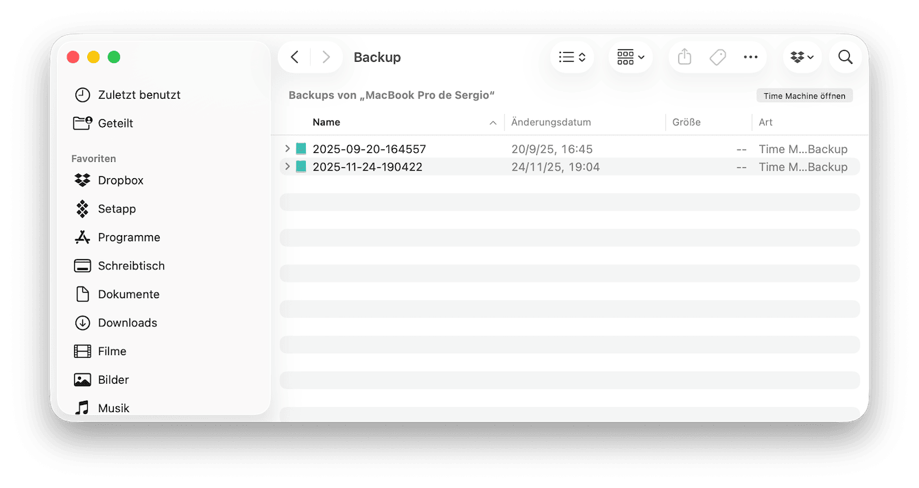 Schließen Sie Ihr externes Speichermedium an, öffnen Sie den Finder und suchen Sie Ihr externes Laufwerk in der Seitenleiste