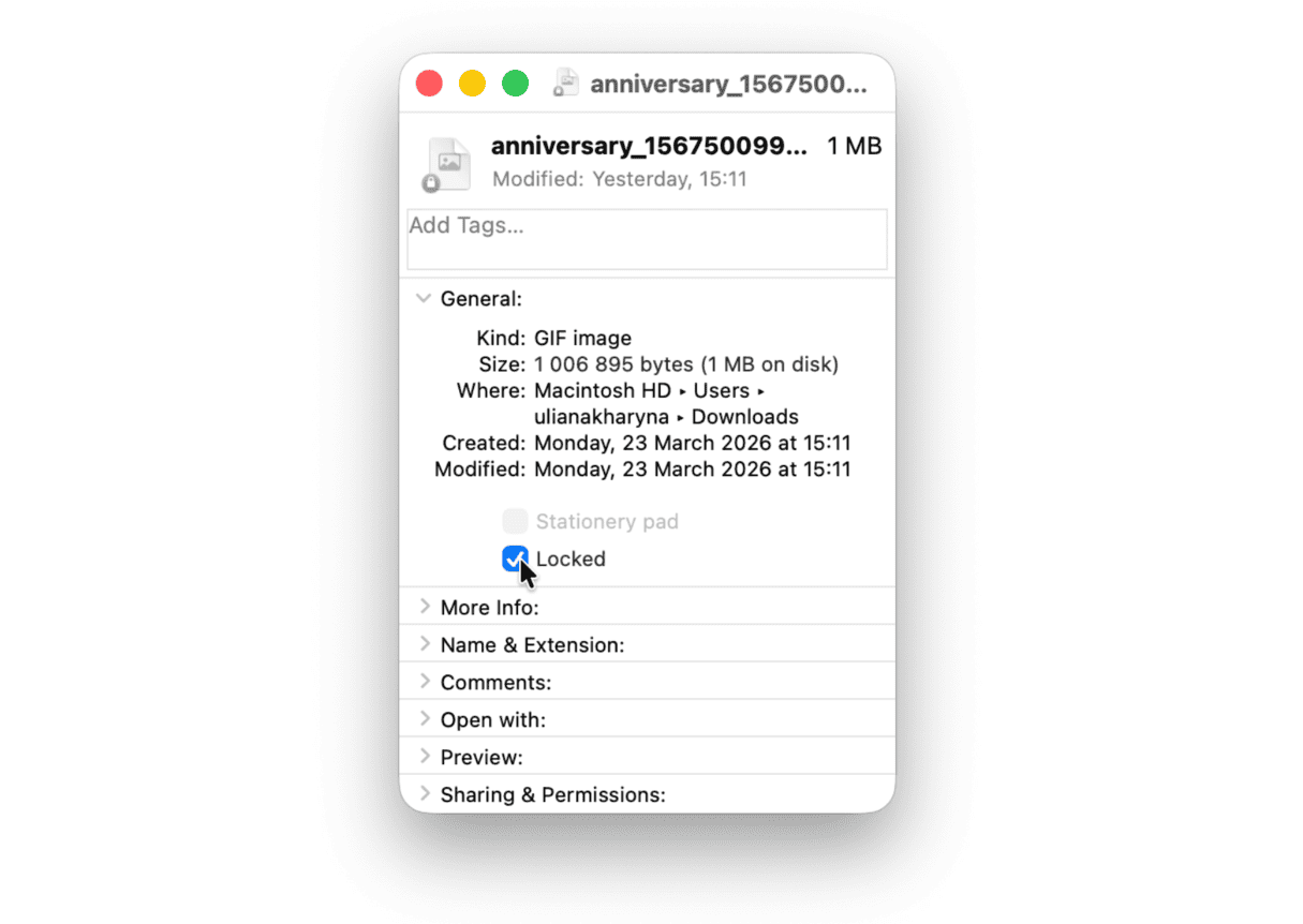 How to check if a file is locked on a Mac