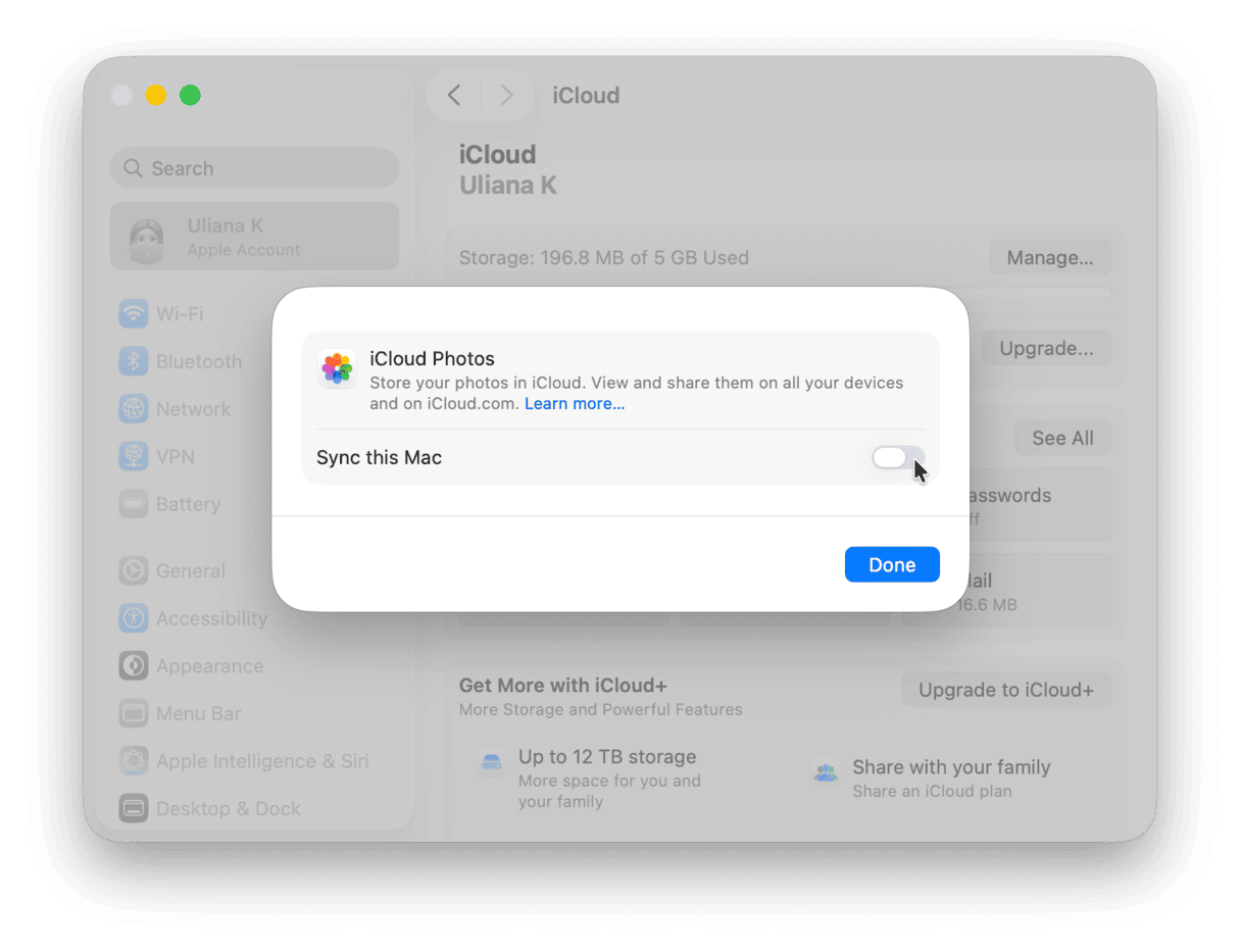 Go to iCloud > Photos and make sure that Sync this Mac is turned on