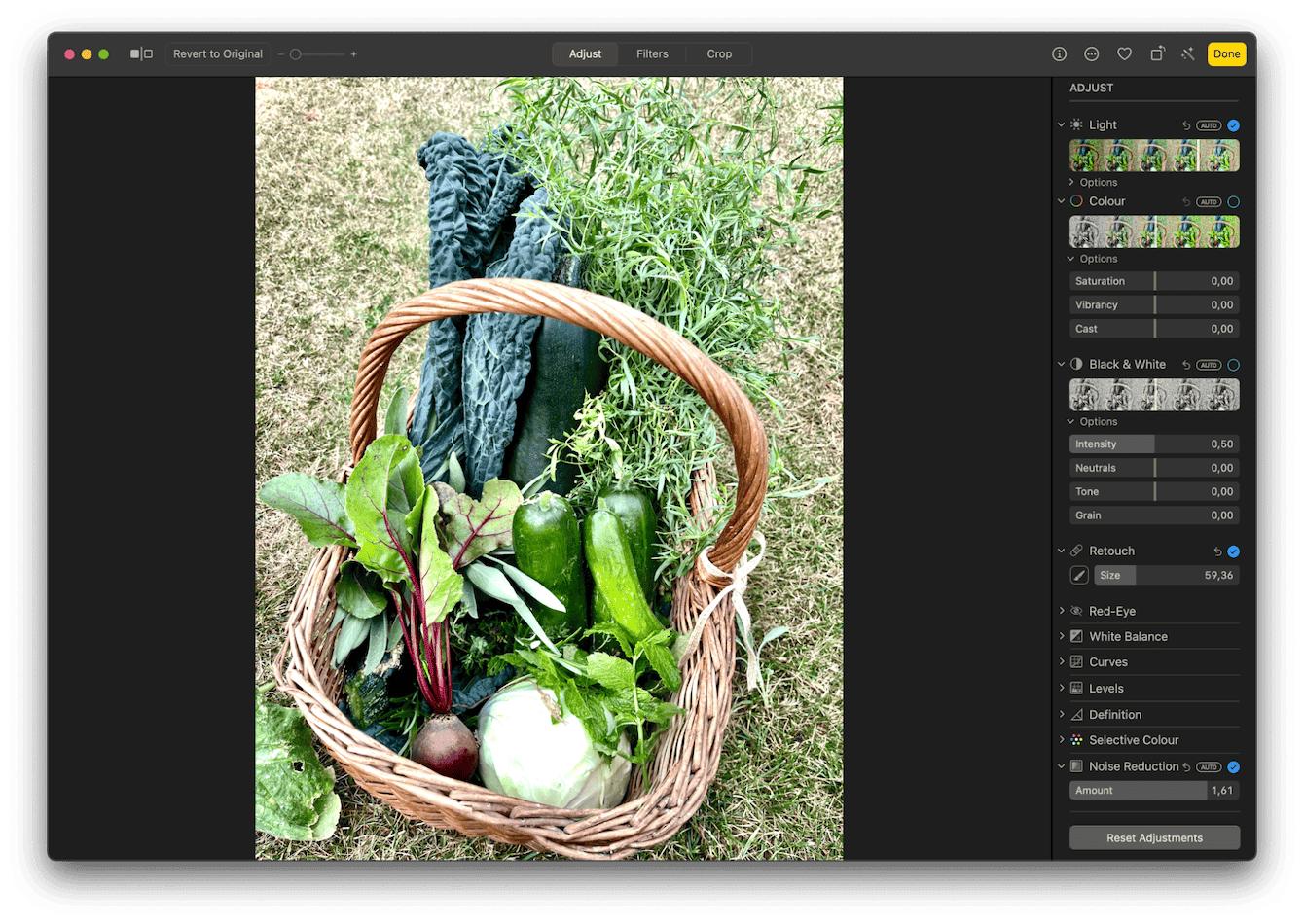 Utilize color improvements in the Photos app