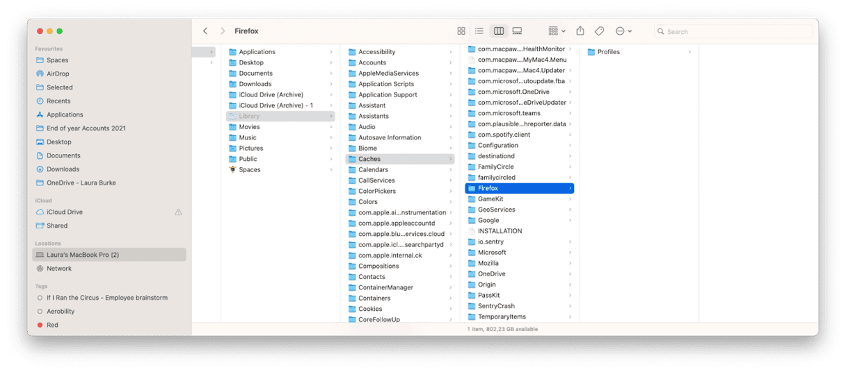 How to remove associated files